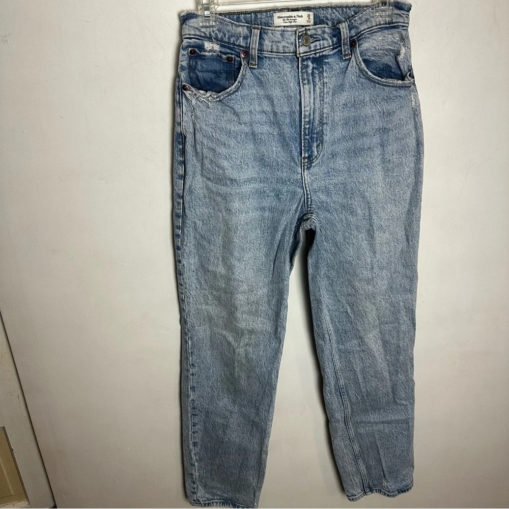 Abercrombie & Fitch The 90's Straight Ultra High Rise Jeans Women's Size 8 R Y2K